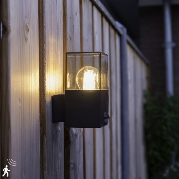 Denmark buitenwandlamp donkergrijs met bewegingsmelder ip44