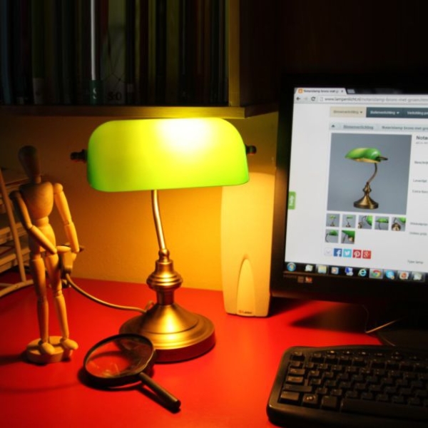 Klassieke tafellamp/notarislamp messing met groen glas - banker