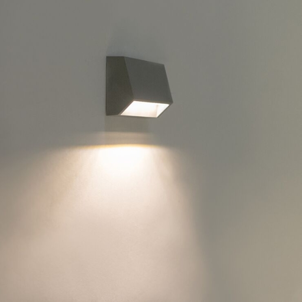 Moderne buitenwandlamp donkergrijs incl. Led ip54 - sandstone 1