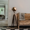 Tripod studiospot vloerlamp brons met hout - Shiny