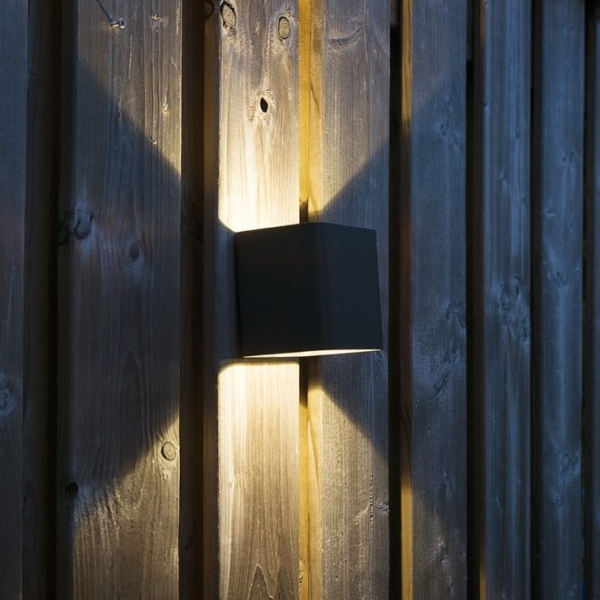 Moderne wandlamp donkergrijs incl. Led ip54 vierkant - evi